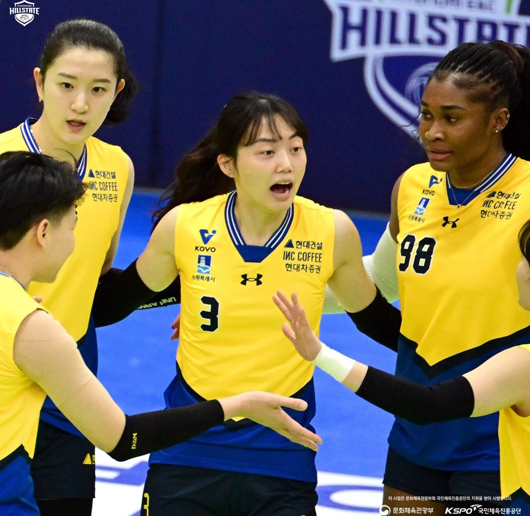 SoYeomy's tweet photo. 9th match #hdec
Trimakasih buat 1pts nya, tapi bisa ga kalo beomsil gantian? Jangan satu beomsil semua mau ikutan😭
Next ketemu tim serem mana di samsan lagi, gudlak aja kataguamah🥹
Rest well yaaa, yukk reset semuanyaaa💛 https://t.co/EDMewfmH71