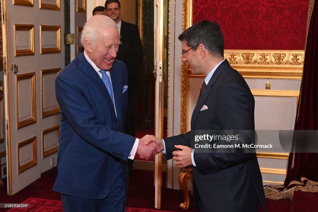 His Majesty The King joins scientists, businesses and indigenous leaders to celebrate the launch of the Circular Bioeconomy Alliance at St James Palace today.

📸 Eamonn M. McCormack