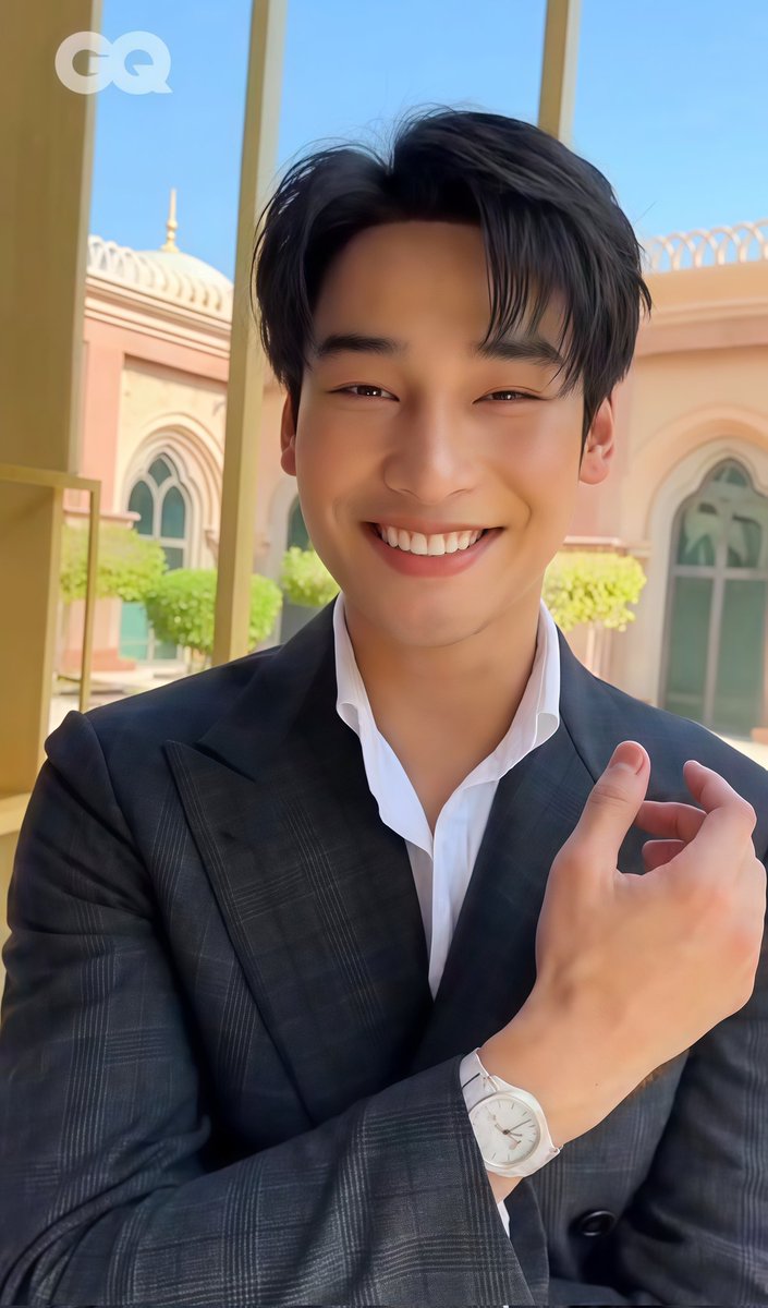 Nuab5035Ac's tweet image. ภูมิใจกับอาโปที่ได้ร่วมงาน Piaget Abu Dhabi High Jewellery Event ในฐานะGBA วันนี้พี่เอเจ้าเดิมแจกแก้วเก็บความเย็น 1 ใบกติกาคือ รี+แมนชั่นอวยยศถึงอาโป+ติดkw+กดใจ+แปะรูป สุ่มแจก 22/11/67 : 4 ทุ่มค้าบ

PIAGET HIGH JEWELLERY X APO
#APOPiagetGalaInAbuDhabi
#ApoNattawin
@Nnattawin1