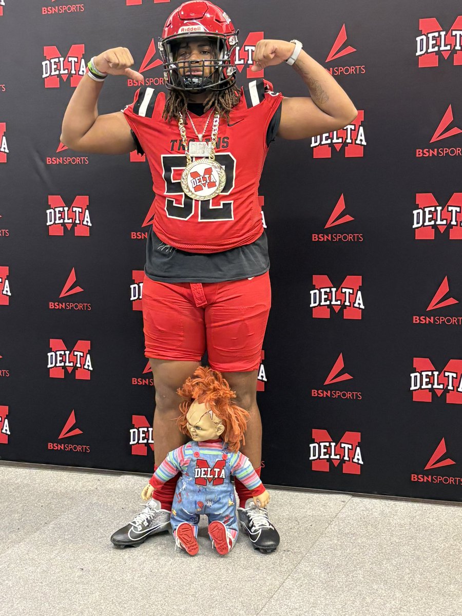 Great visit yesterday thanks <a href="/CoachC98/">Coach W Collins</a> <a href="/IrishFootball13/">John Baker</a> <a href="/Dar52Irish/">Darquavion Davis</a>