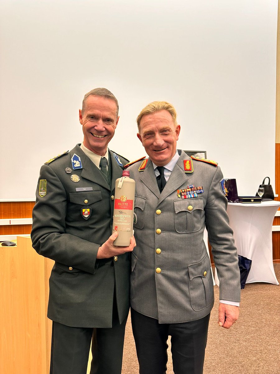 Joachim, it was an honour and pleasure to work with you. Thank you for your friendship and camaraderie. All the best for your future endeavours.