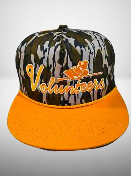 A very low quality image (better pictures coming soon) for a high quality hat👀