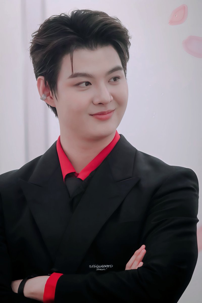 เบบี้บอส

UNIVERSO SUPNUT
#FERRARIxSAINTPOOM 
#Saint_sup