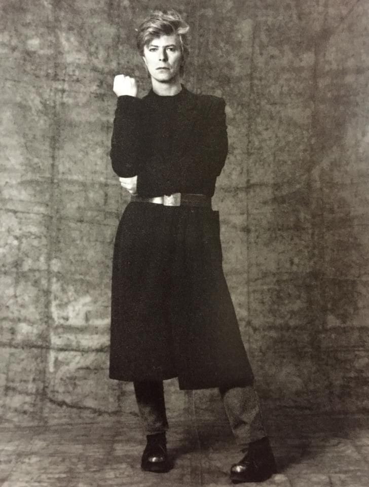 lostinspace (@bowieart) on Twitter photo #BowieForever #TBT #NoMoreWars Weekends almost here have a grt day Kooks&Friends Sending love to all⚡️🕊️ <a href="/DavidBowieReal/">David Bowie Official</a> <a href="/TheNomiGirl/">Do You Nomi ⏚</a> <a href="/2006Giuliana/">Jul</a> <a href="/Brooshski/">Iain Bruce</a> <a href="/LadySta48470651/">Lady Stardust</a> <a href="/Tzipor336/">Tatiana אסתרLiberman</a> <a href="/Franklyaghost/">🎶🎵 ℤ𝔸ℕ𝔼 ℤ𝔸ℕ𝔼 ℤ𝔸ℕ𝔼🎵🎶</a> <a href="/thenextday13/">Thomas McEwan</a> <a href="/AnneMarieMoon12/">Anne Marie Mooney</a> <a href="/QuietSeclusion/">Nick Smart</a> <a href="/MeltedDollParts/">MeltedBarbie✨🫧🌙</a> <a href="/DebbieKassa/">Debbie kassa</a> #BowieForever #TBT #NoMoreWars Weekends almost here have a grt day Kooks&Friends Sending love to all⚡️🕊️ <a href="/DavidBowieReal/">David Bowie Official</a> <a href="/TheNomiGirl/">Do You Nomi ⏚</a> <a href="/2006Giuliana/">Jul</a> <a href="/Brooshski/">Iain Bruce</a> <a href="/LadySta48470651/">Lady Stardust</a> <a href="/Tzipor336/">Tatiana אסתרLiberman</a> <a href="/Franklyaghost/">🎶🎵 ℤ𝔸ℕ𝔼 ℤ𝔸ℕ𝔼 ℤ𝔸ℕ𝔼🎵🎶</a> <a href="/thenextday13/">Thomas McEwan</a> <a href="/AnneMarieMoon12/">Anne Marie Mooney</a> <a href="/QuietSeclusion/">Nick Smart</a> <a href="/MeltedDollParts/">MeltedBarbie✨🫧🌙</a> <a href="/DebbieKassa/">Debbie kassa</a>