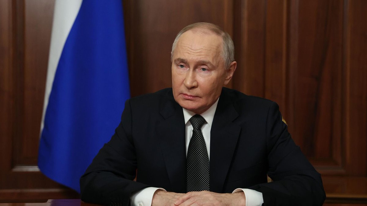 ❗️Putin: Estamos probando el sistema de misiles Oreshnik en condiciones de combate, en respuesta a las acciones agresivas de los países de la OTAN hacia Rusia. 

La cuestión del mayor despliegue de misiles de medio y corto alcance la decidiremos nosotros dependiendo de las