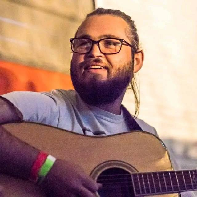 CountryCentral's tweet photo. J.R. Carroll has released new song "Shame." https://t.co/dVI6LcD7VE