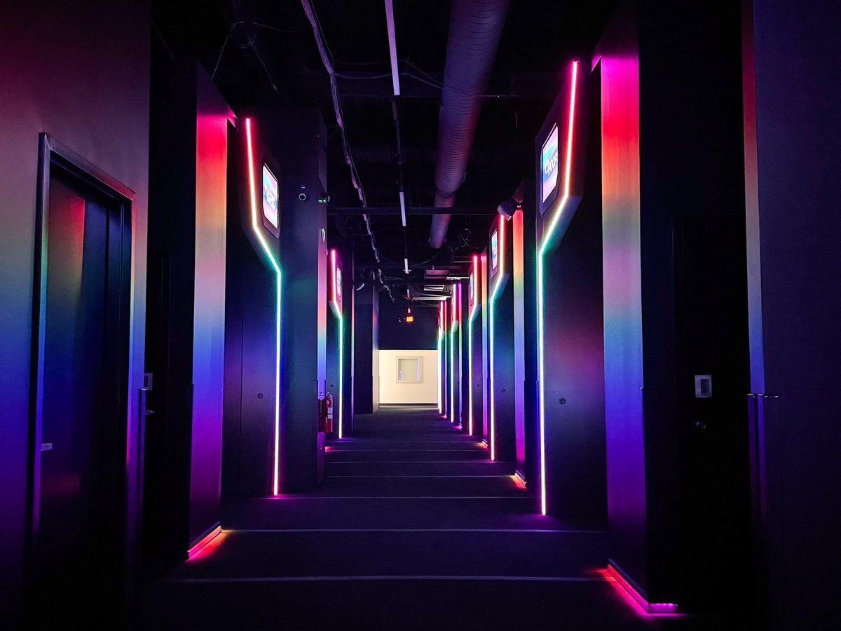 Mall of America (@mallofamerica) on Twitter photo Eat. Sleep. Activate. Repeat. 🔁
Immerse yourself in a game where you become the player. Jump, climb + problem-solve as you and your friends move between challenges. 🕹️ Stop by <a href="/activate_games/">Activate Games</a>, NOW OPEN on Level 3, East! 🙌
Details ➡️ mallofamerica.com/directory/acti… Eat. Sleep. Activate. Repeat. 🔁
Immerse yourself in a game where you become the player. Jump, climb + problem-solve as you and your friends move between challenges. 🕹️ Stop by <a href="/activate_games/">Activate Games</a>, NOW OPEN on Level 3, East! 🙌
Details ➡️ mallofamerica.com/directory/acti…