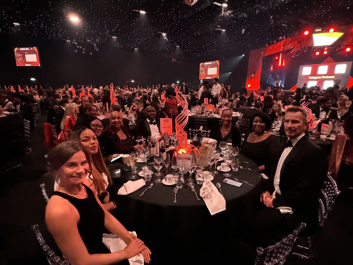 meetingmakayla's tweet photo. Pleased to be shortlisted for the HSJ NHS Race Equality Award 🤩#HSJevents #TeamLGT https://t.co/5NSOaQ8VrK