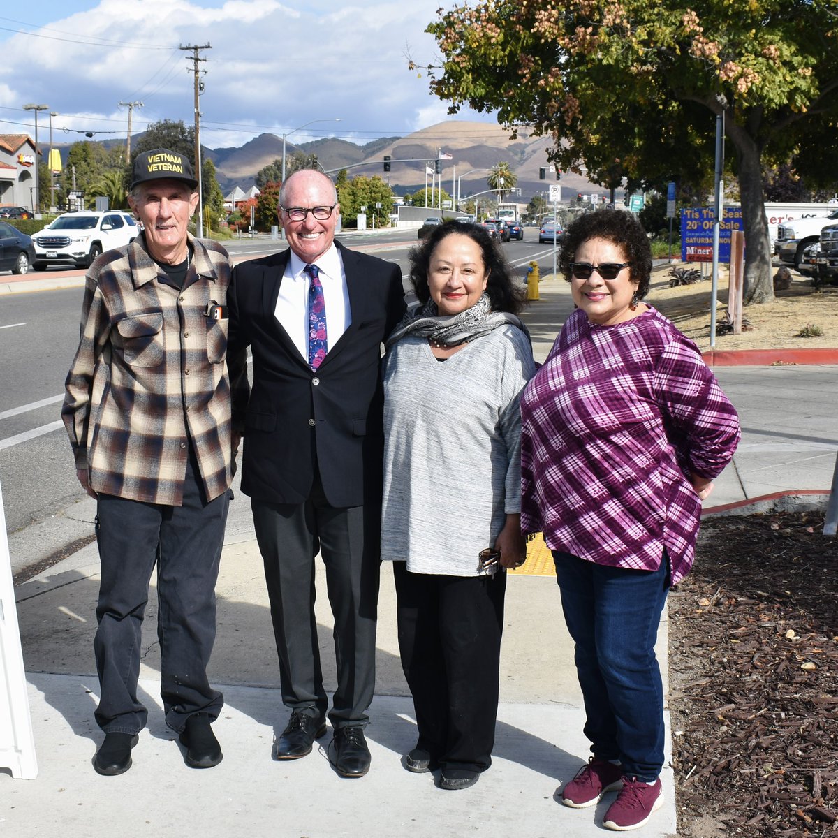 Thank you to everyone who joined my Sidewalk Office Hours this fall! We discussed key priorities for the Central Coast while visiting 10 communities across #AD37. These gatherings are important opportunities for us to connect. #CALeg