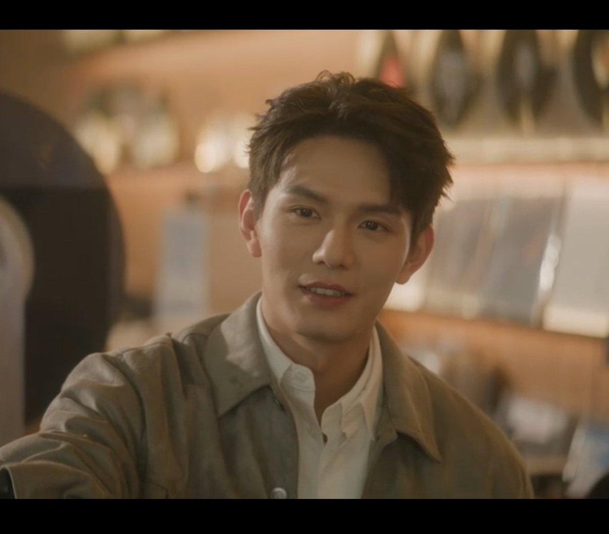 meelo_122's tweet image. We need their own drama 👀🙏

#SmileCode 
#ShenYue #沈月 #YeXiaoWei #叶筱玮 #失笑