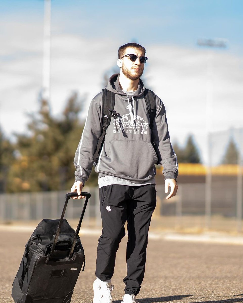 Road trip 🤘

#NCAAWrestling x 📸 <a href="/WyoWrestle/">Wyoming Cowboy Wrestling</a>