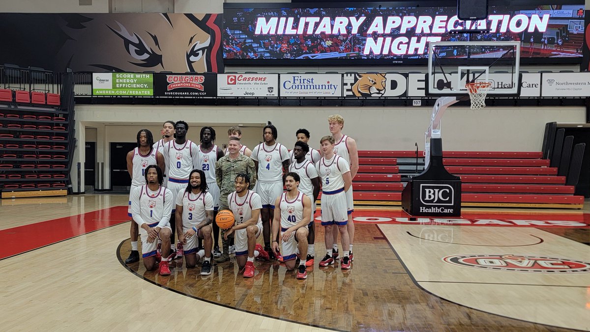 SIUE Hoops tweet media