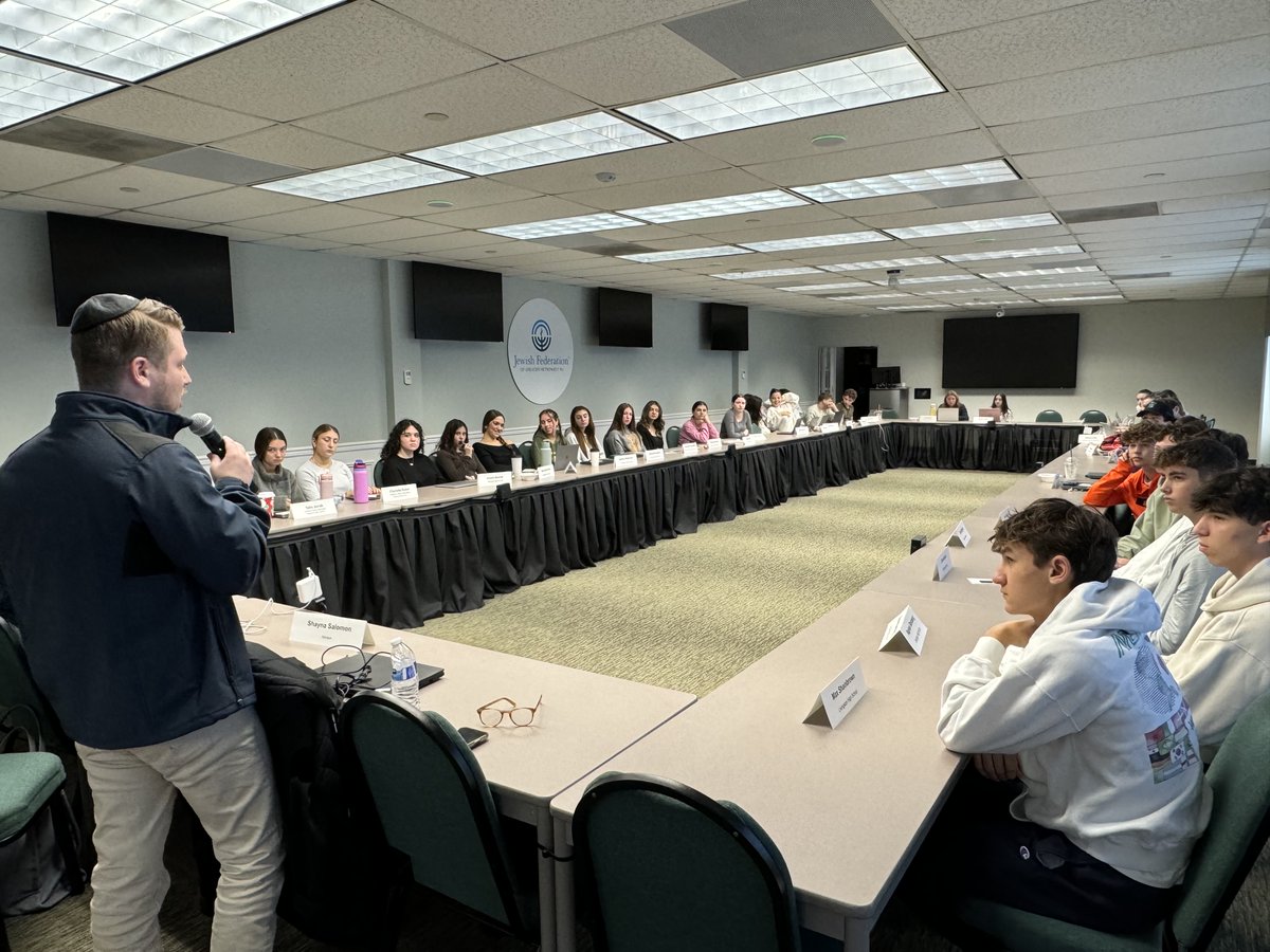 JCRCofGMW's tweet photo. Our Teen Israel Leadership Council recently met with Harvard graduate Shabbos Kestenbaum, who filed a landmark discrimination suit against his alma mater over its response to antisemitism. https://t.co/ajT6EM1MRU