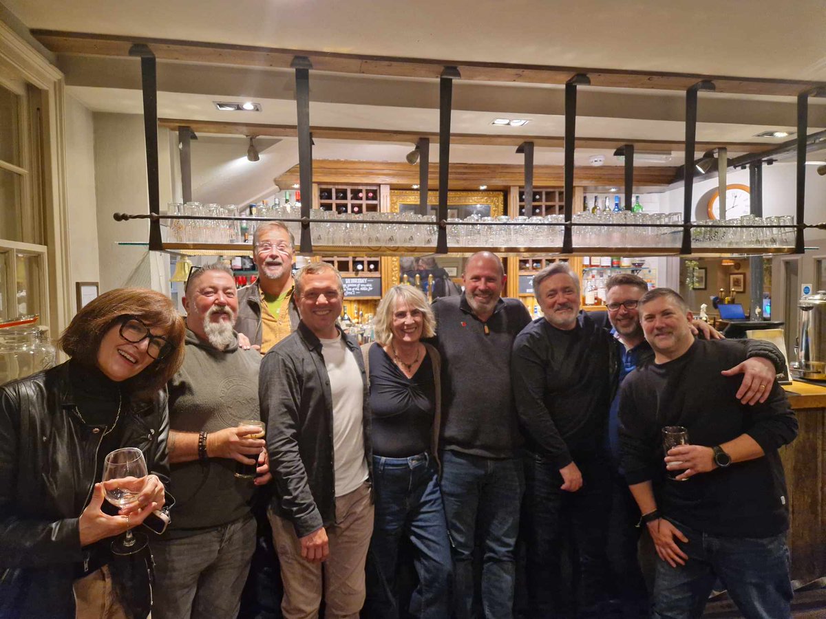 scottcott's tweet photo. Great catchup the other day with some of the old ITSM team. We are all definitely older , but not sure about wiser! https://t.co/LYAE7Zj2ss