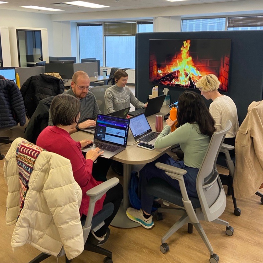 Chicago Biomedical Consortium (@chibiomed) on Twitter photo 'Tis the season! ☃️ Our team is at <a href="/DiscoverDPI/">Discovery Partners Institute</a>, staying cozy and keeping busy on this first blustery day of the holiday season. Stay safe out there! 'Tis the season! ☃️ Our team is at <a href="/DiscoverDPI/">Discovery Partners Institute</a>, staying cozy and keeping busy on this first blustery day of the holiday season. Stay safe out there!