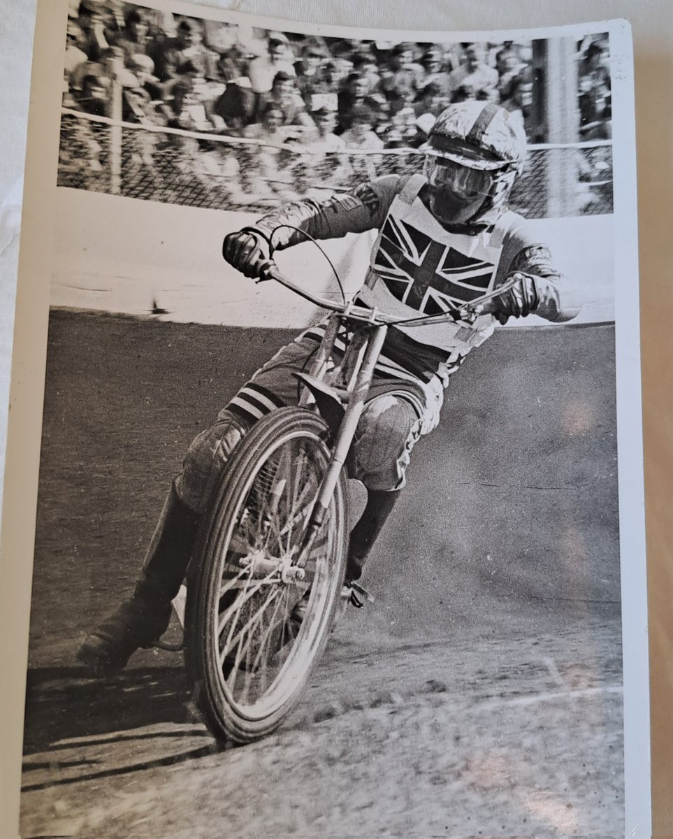 Unusual to see an action photo of Ivan with his left foot raised but he still looks immaculate and in total control. Taken June 17, 1973 at Gorzow, Poland. 
<a href="/DebPritchardGC/">Debbie (Mauger) Pritchard 🇦🇺🙃☀️</a> 
<a href="/HobsonDhobson22/">Dave Hobson 🏁🏁🏁</a> 
<a href="/StalGorzow1947/">Stal Gorzów</a>