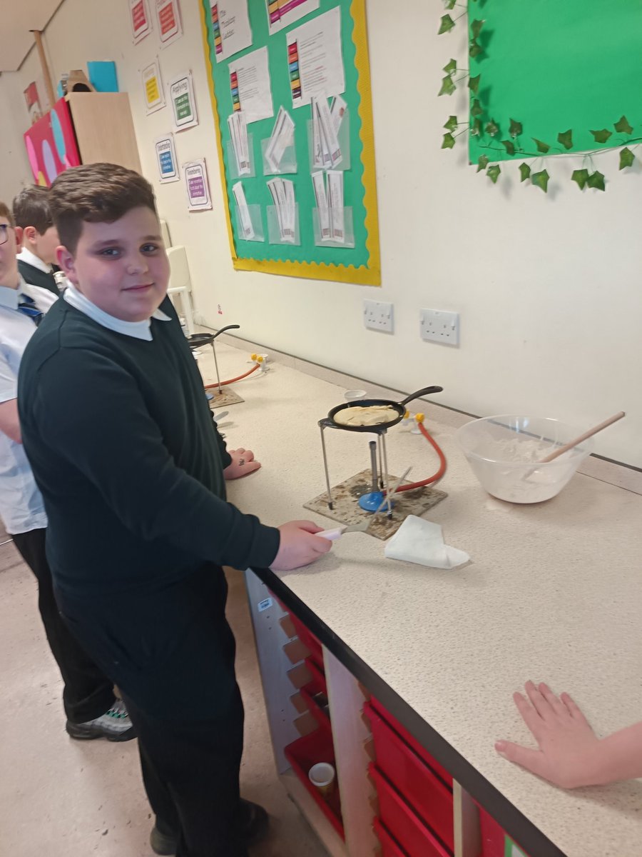 Miss Dornan tweet media