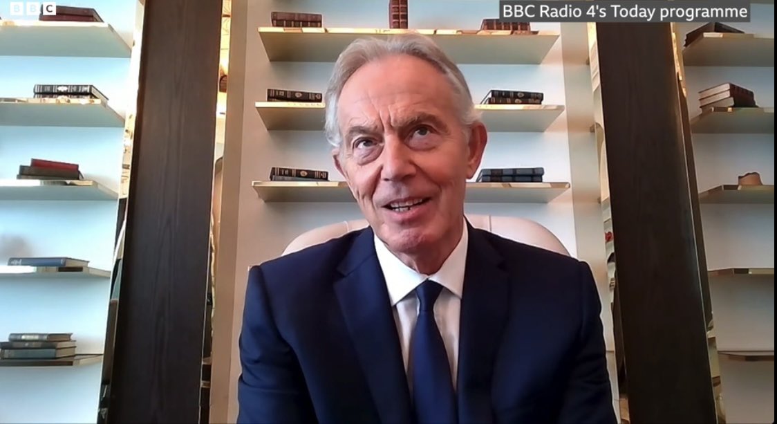 richarddbaker's tweet image. Nice tribute to John Prescott from Tony Blair today. 

But, I couldn&apos;t help noticing that he has a very &apos;alternative&apos; bookshelf arrangement...