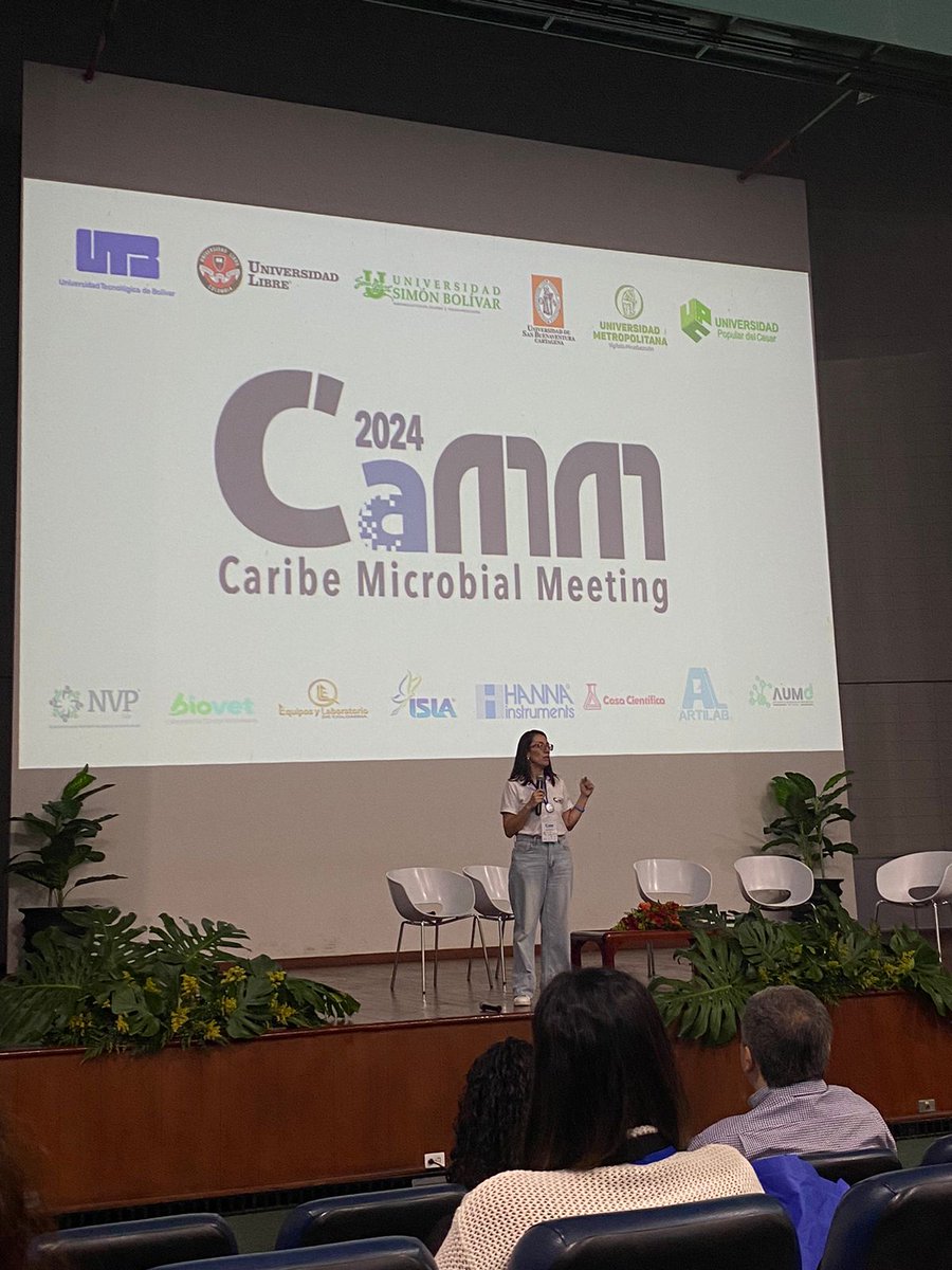CaRo3551's tweet image. Durante siete años, el CaMM🇨🇴 se ha consolidado como el punto de encuentro de investigadores jóvenes que buscan explorar los avances en microbiología🔬🦠.
Continuaremos trabajando para visibilizar en 🇨🇴 la importancia de la microbiología 🦠💙

#CaMM2025
#CienciaParaTodos