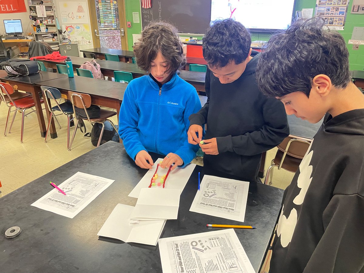 Mr. Greevy’s science class constructed candy DNA molecules today. #HandsOnLearning #AbstractBecomesConcrete