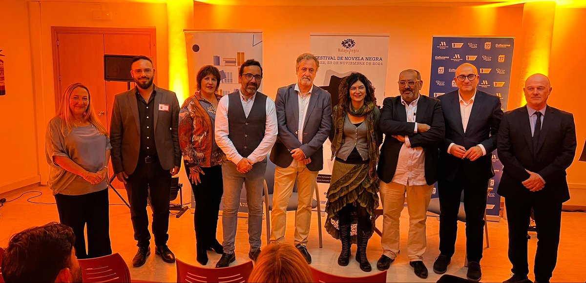 Foto de familia <a href="/MalagaNegra/">🕵🕵‍♀️ Málaga Negra 📚</a>