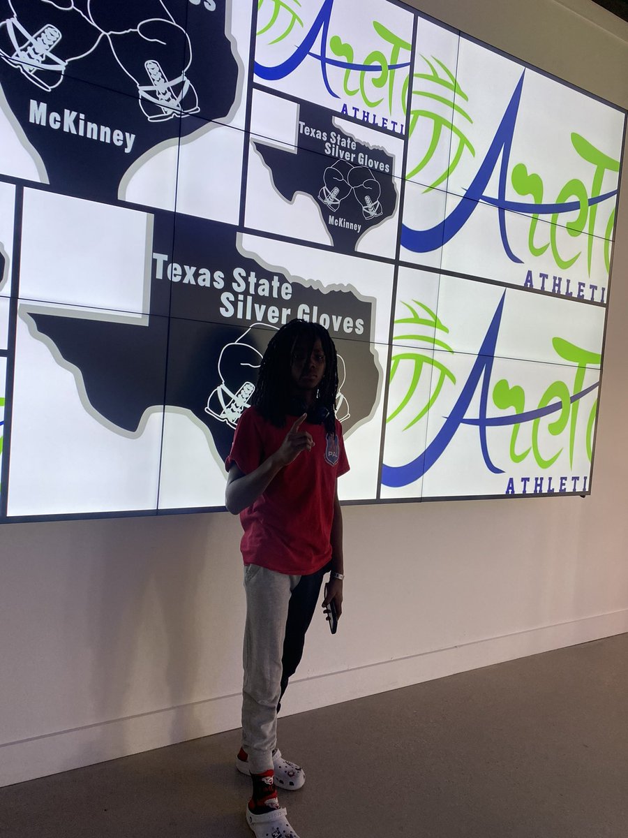 DallasPAL's tweet image. 🥊 Our #PAL youth boxers from the @DallasParkRec Forest Audelia North gym hit the scales this morning at weigh-ins for the 2024 Texas State Silver Gloves Box Off!  Stay tuned for updates as they gear up to compete! #YouthBoxing #WeighInDay #FutureChampions