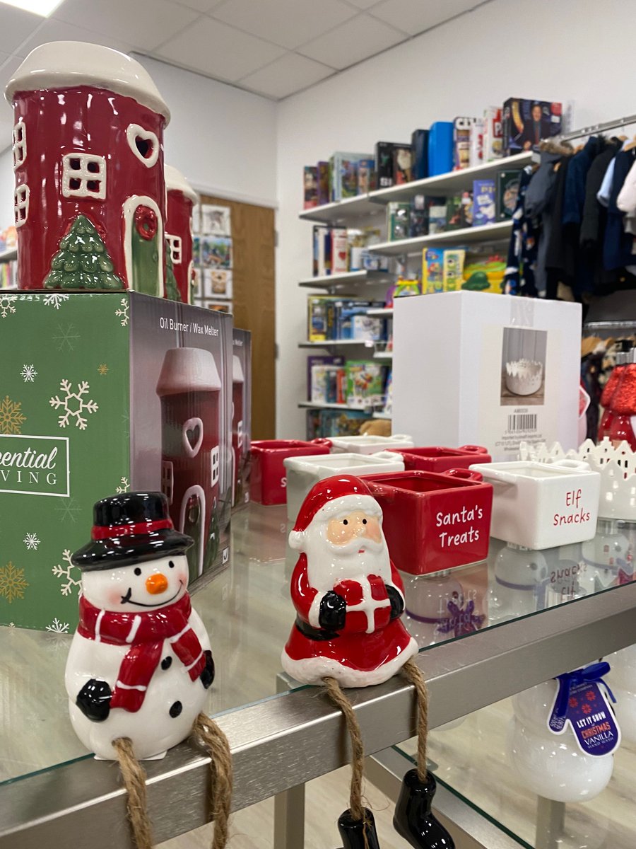 JulianHouseUK's tweet photo. We are open and ready for business at our brand new charity shop in Melksham.

Mixing compassion with sustainable fashion, charity shops are the perfect places to be to find  affordable gifts this year with every purchase helping the local community!

https://t.co/79I44DdMmT https://t.co/drQJ1BfpAp