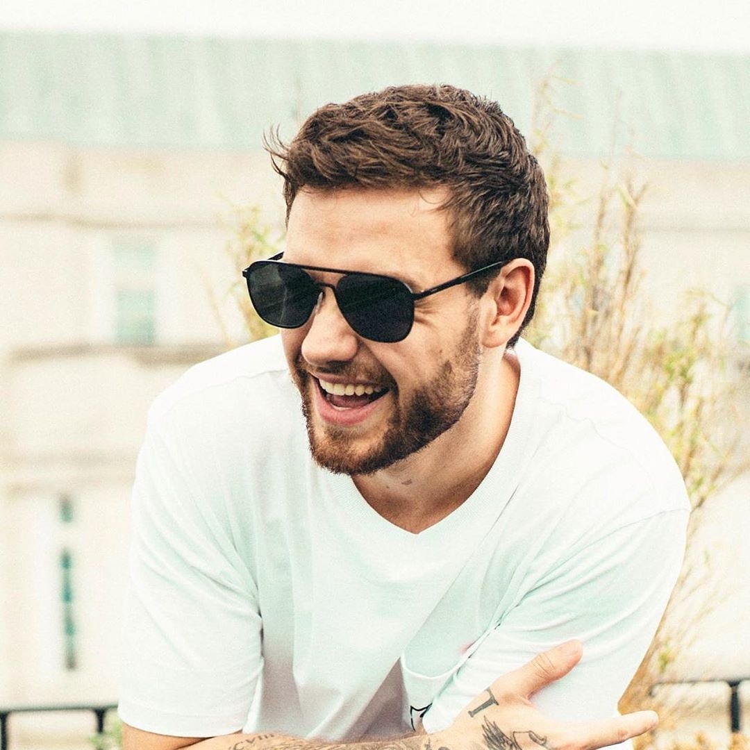 Your smile is all I want to keep in my memory
#LiamPayne