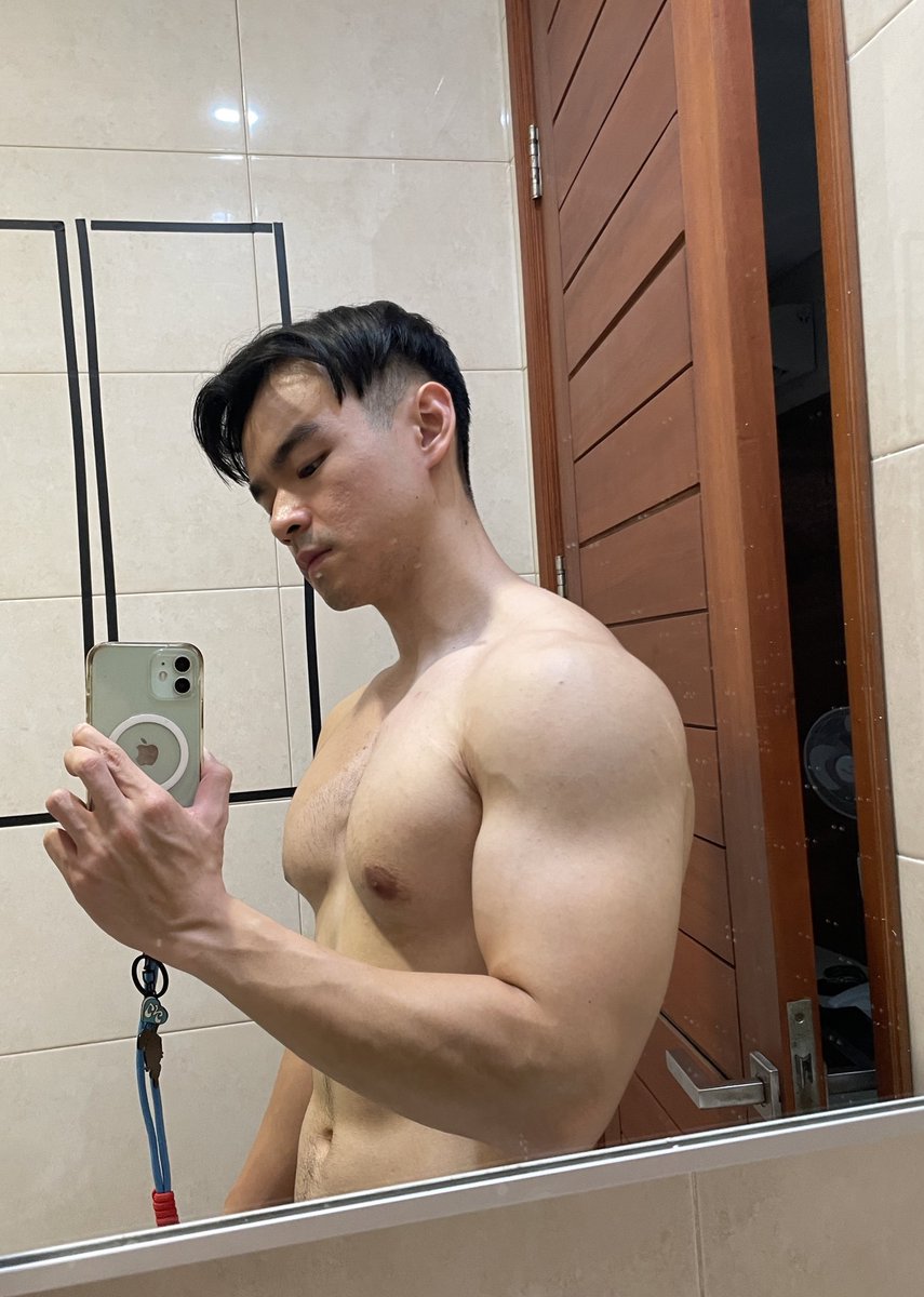 Chest day always pumpin