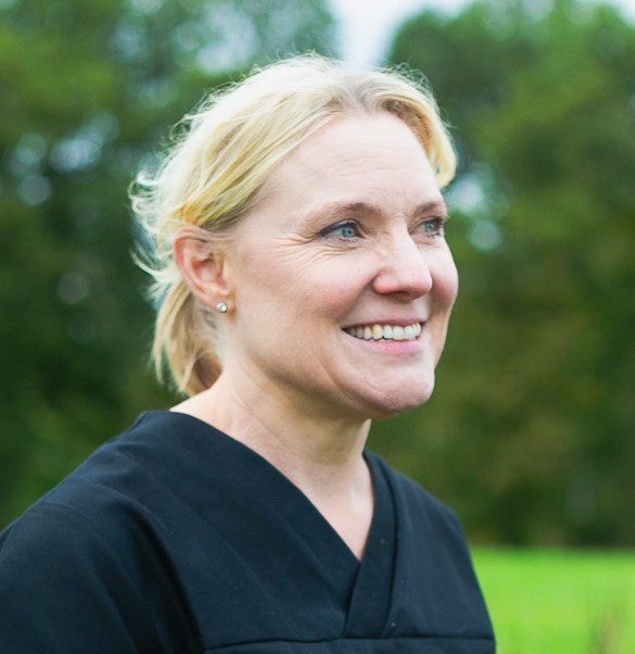 Next in our #MeetTheTeam series is Dr Emma Salt, the NRC’s Allied Health Professional Consultant.

Emma is a Consultant Physiotherapist by background and has more than 30 years’ experience in the NHS, all with a core focus in musculoskeletal rehabilitation.