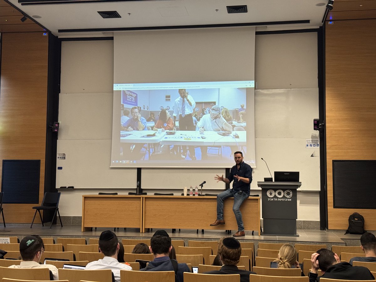 Today marks the final day of the U.S. Week at TAU, a vibrant series of events celebrating American culture and academics.

Thank you to all the speakers, organizers, and attendees for participating in the TAU International Week.
