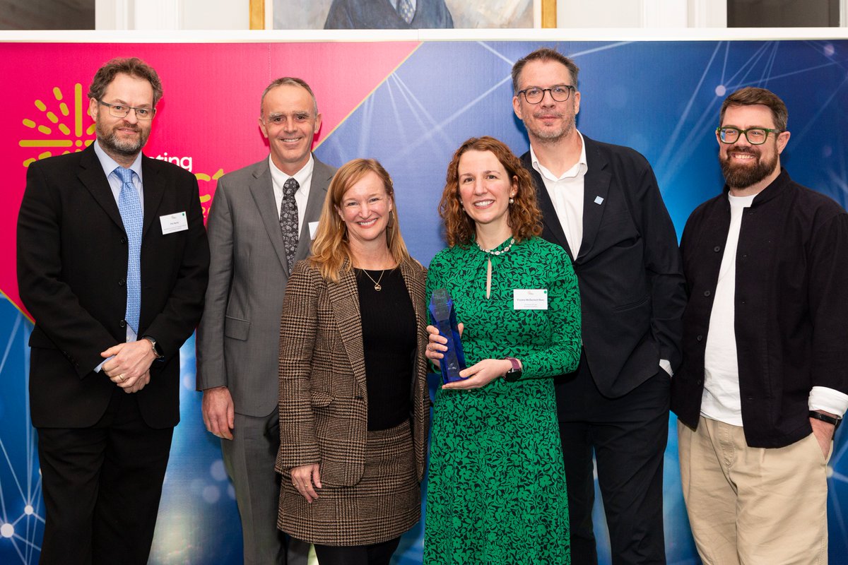 Economic and Social Research Council (@esrc) on Twitter photo This year’s winner of Outstanding International is the OSR4Rights research group (<a href="/osr4rights/">osr4rights</a>) led by Professor Yvonne McDermott Rees for 'Strengthening the use of open source research in human rights investigations'.
Congratulations! 🎉4/ This year’s winner of Outstanding International is the OSR4Rights research group (<a href="/osr4rights/">osr4rights</a>) led by Professor Yvonne McDermott Rees for 'Strengthening the use of open source research in human rights investigations'.
Congratulations! 🎉4/