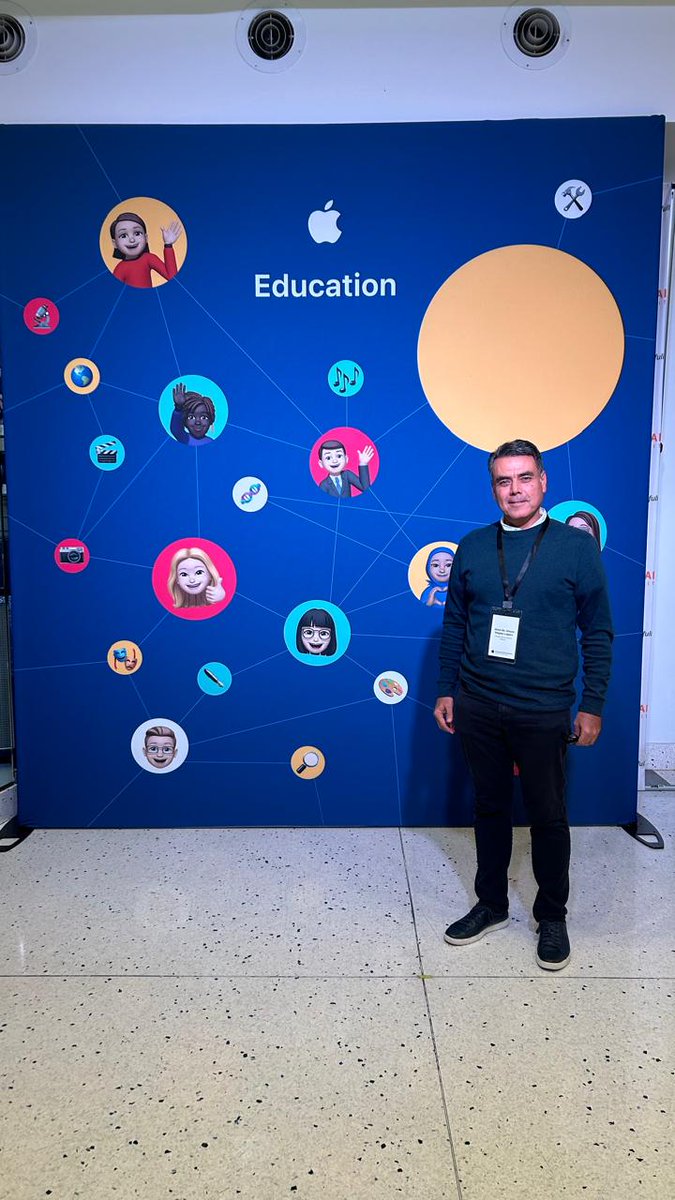Colegio Simón Bolívar tweet media
