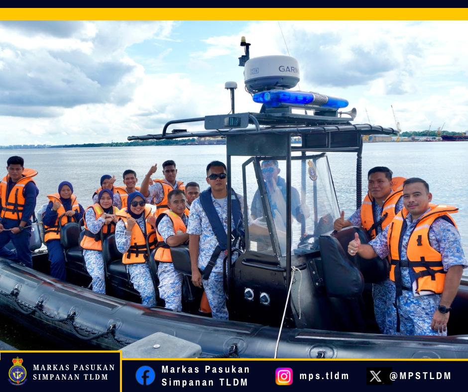MPSTLDM's tweet photo. Latihan Pengendalian Bot RHIB dan SB telah berjaya dilaksanakan pada 21 Nov 24 bertempat di Jeti Terapung Pangkalan TLDM Johor Bahru melibatkan staf MPS TLDM dan peserta kursus Latihan Pengukuhan Pegawai (LPP) serta Latihan Pengukuhan Anggota (LPA).

#HomeOfNavalReservist https://t.co/zDmLCKU8df