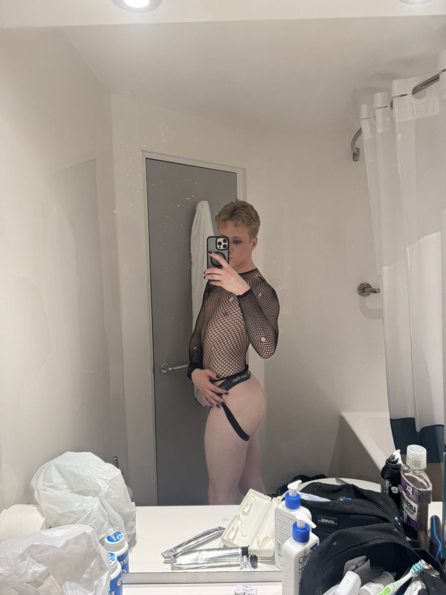 onlyfans.com/thattwinkjake