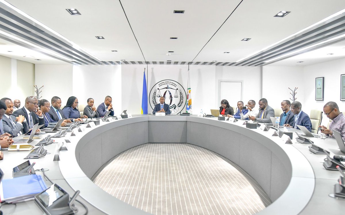 AginaAby's tweet image. NEWS ANALYSIS: As Rwanda’s Central Bank held its key policy rate at 6.5%, what will this mean for the economy? Catch my detailed interview with @CentralBankRw @rwangombwajRW for more #MPC #BNR @cnbcafrica @PaulKagame @RwandaFinance @IMFAfrica 

cnbcafrica.com/media/63649962…