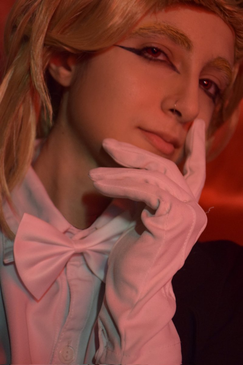 KOMAR0W0's tweet photo. "𝘈𝘭𝘭 𝘵𝘩𝘦 𝘸𝘰𝘳𝘭𝘥’𝘴 𝘢 𝘴𝘵𝘢𝘨𝘦”

°°°

AAAA- after ages I've finally done some photos with Noahtic William 🙏💕 This set has been very fun to do and I hope I did this ver. of him justice 🥹 Anyway! Hope you'll like it! https://t.co/6wWMtA9u0o