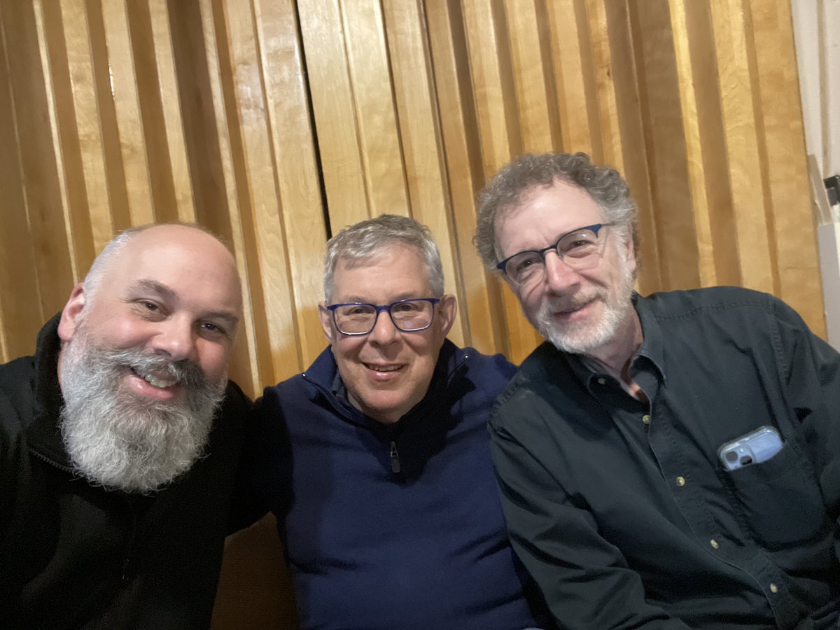 tmp_jlicense's tweet image. We are excited to announce the upcoming release of KOL B&apos;SEDER ANTHOLOGY! 
Here are some photos from the recording sessions, at Wellspring Studios in Acton, MA, featurig Cantor Jeff Klepper, Rabbi Dan Freelander, Joe Eglash, and Eric Kilburn.