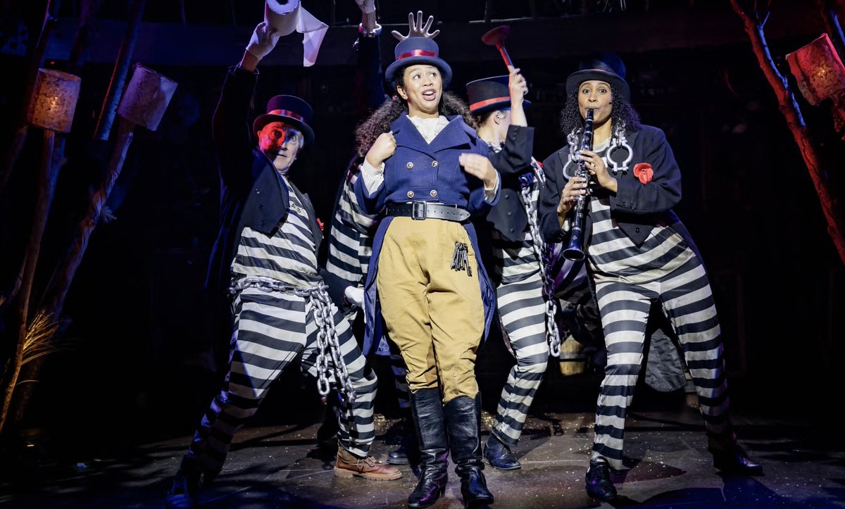 Berlin Associates (@berlinassocs) on Twitter photo Catch the 5*(The Guardian) PINOCCHIO at <a href="/WatermillTh/">Watermill Theatre</a> until 5th January. Based on the book by MICHAEL MORPURGO and adapted by SIMON READE.
#Pinocchio Catch the 5*(The Guardian) PINOCCHIO at <a href="/WatermillTh/">Watermill Theatre</a> until 5th January. Based on the book by MICHAEL MORPURGO and adapted by SIMON READE.
#Pinocchio