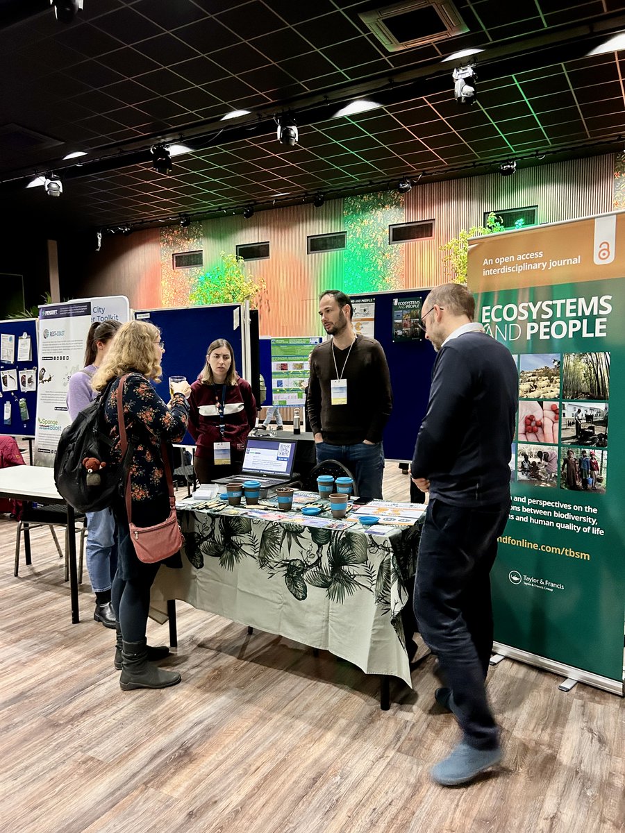 Ecosystems and People (@esandpeople) on Twitter photo Our journal had a booth at the <a href="/ESPartnership/">Ecosystem Services Partnership</a> conference #ESP24Europe, connecting with researchers, answering questions, and providing information about submissions. Great to engage with the scientific community and discuss future contributions! #AcademicPublishing Our journal had a booth at the <a href="/ESPartnership/">Ecosystem Services Partnership</a> conference #ESP24Europe, connecting with researchers, answering questions, and providing information about submissions. Great to engage with the scientific community and discuss future contributions! #AcademicPublishing