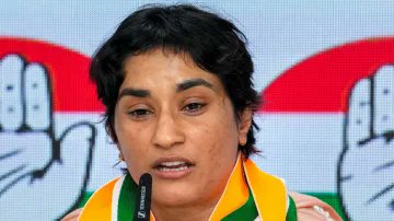 NewsAlgebraIND's tweet photo. BIG NEWS 🚨 Missing MLA posters have been put up across Julana against Vinesh Phogat.

People unhappy with Vinesh ??

Vinesh Phogat was 'ABSENT' throughout entire Assembly Session.

Posters of his absence from the assembly session that went viral on social media have sparked public debate ⚡