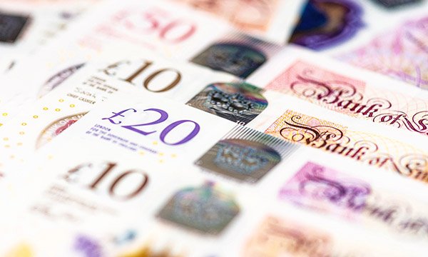 Fair pay: Two nurses fight for £90,000 after NHS board backtracks on job banding upgrade 

rcni.com/nursing-standa…