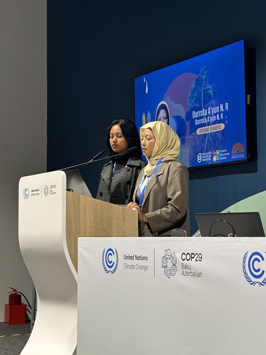 We started off the discussion with powerful opening remarks from two youth activists Quorrota &amp; Nasywa from <a href="/Seruni_ID/">Seruni</a> Indonesia „our reality, impacted by climate change, fuels us with climate anxiety. we are demanding gender just climate solutions and international solidarity!“