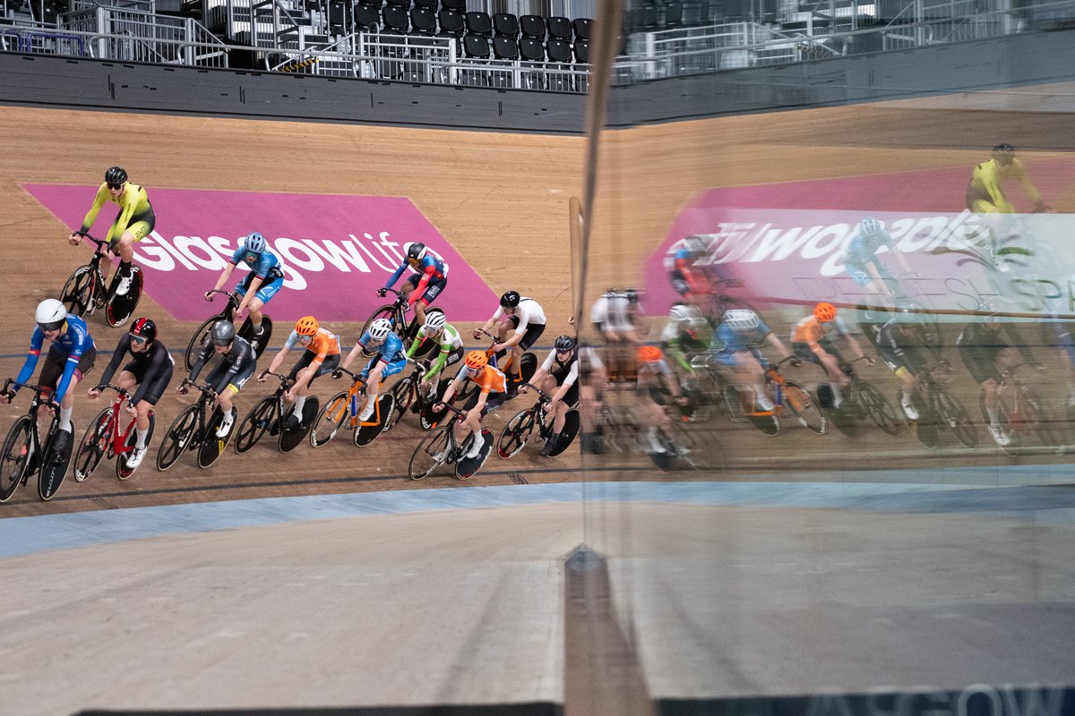 Track Champs fast approaching!

Just one week left to get your entries in for the Scottish National Track Championships on 13-15 December. Last year's champs were an amazing weekend, and let's face it, riding indoors is much nicer at this time of year...!

britishcycling.org.uk/events/details…