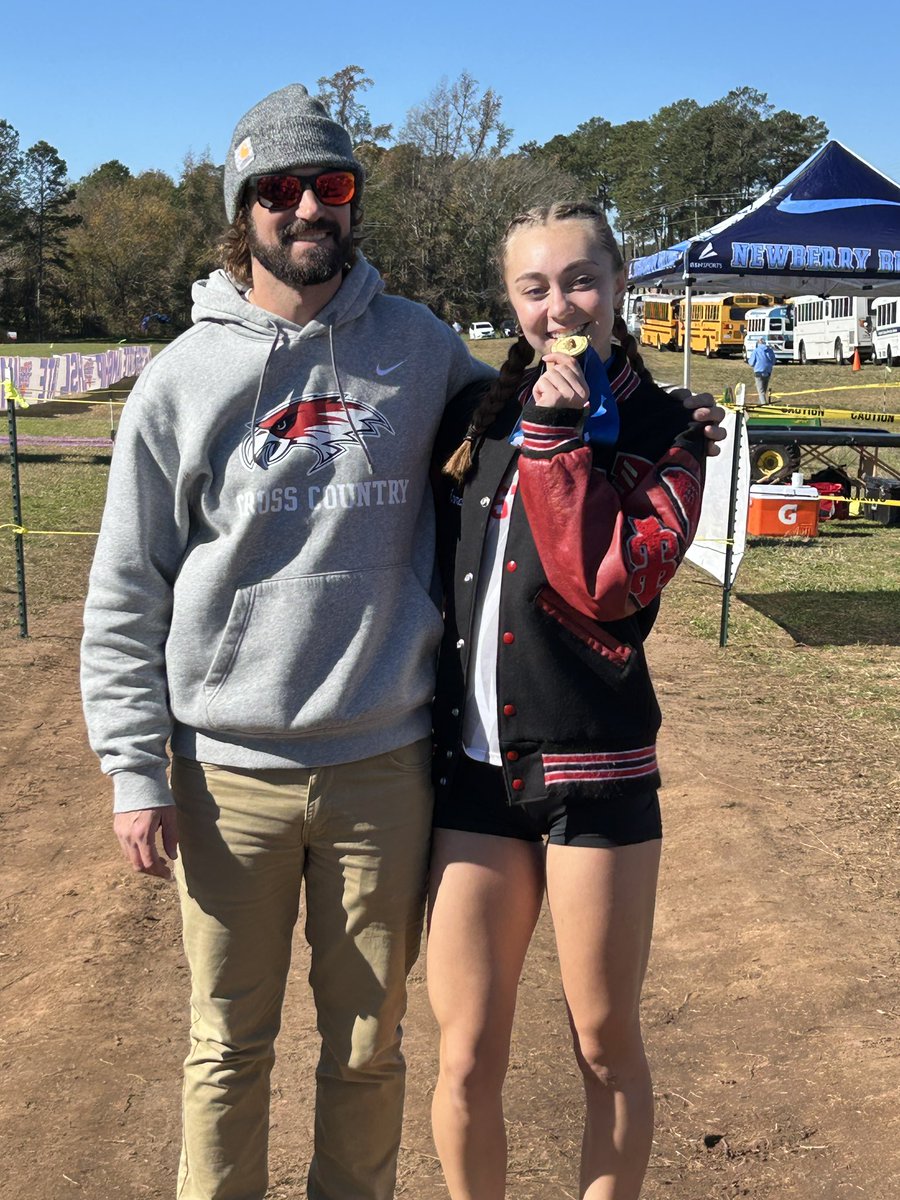 WHSRedhawks's tweet photo. You go @emmaashley06 ! @WestwoodXC takes 11th overall! Awesome job ladies! @Coach_Mann_XC https://t.co/XKmzAMshIQ