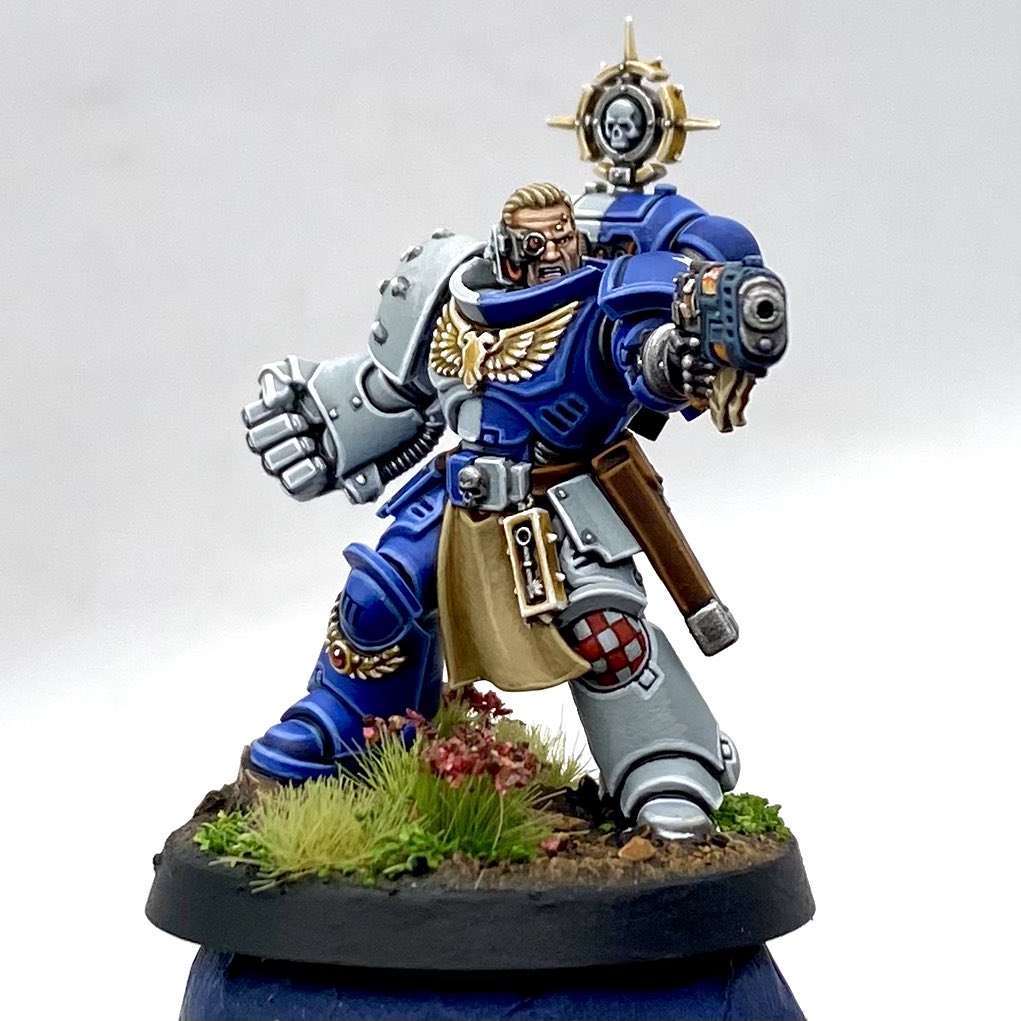 Paint Versus Plastic tweet media