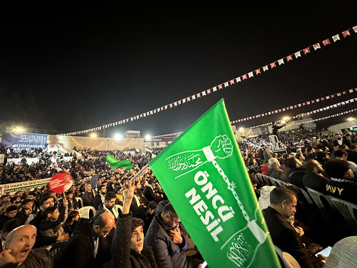 #FurkanKonferansları ile Türkiye’nin bir çok yerinde yükselen öncü neslin gür sesi…

ElazığMalatya Konferansları