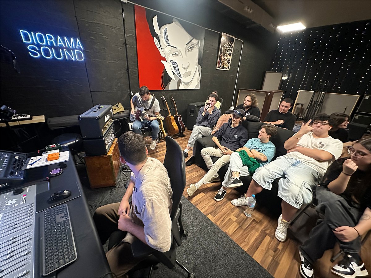 CEF Escuela de Artes Audiovisuales tweet media