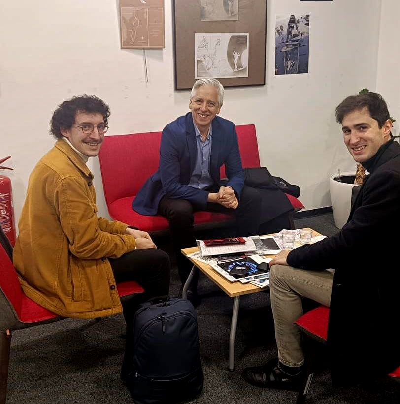 lvslmedia's tweet photo. Álvaro García Linera, vice-président bolivien (2006-2019), intervenait hier sur le thème « l'Amérique latine face à l'extractivisme ».
Entretien et conférence filmée à venir. https://t.co/P1Cmdp9fIg