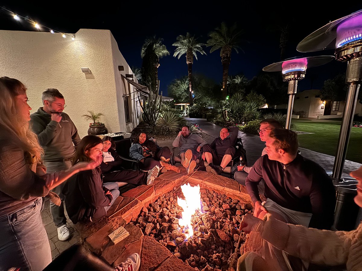 do_backflip's tweet photo. 🌵 Last week, our team traded laptops for desert views at our offsite in Phoenix, AZ!

In-person time is more than a luxury for a remote team - it's a vital part of our culture at Backflip. These offsites fuel the innovation and camaraderie that make Backflip thrive💡✨ https://t.co/PzhgFOl2cE